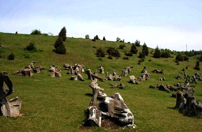 Figurenfeld Eichstätt von Alois Wünsche-Mitterecker