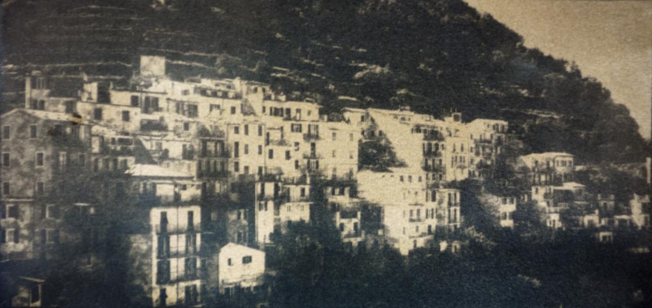 <br><small></small>