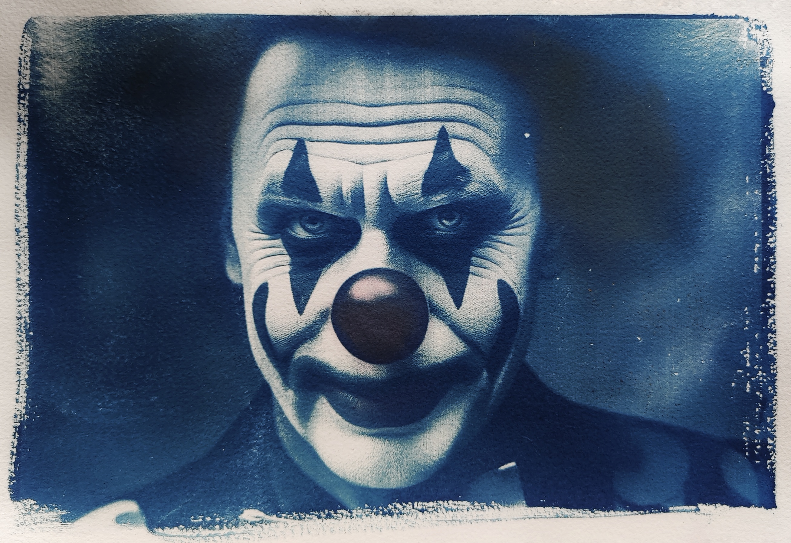 <br>Schluss mit lustig V<br><small>Cyanotypie, Pastell</small>